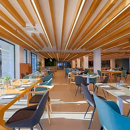 Radisson Larnaca