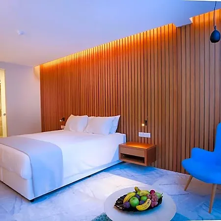Radisson Larnaca 3*