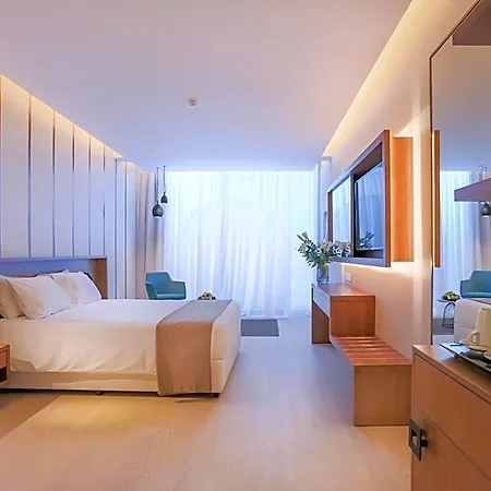 Hotel Radisson Larnaca Livadhia